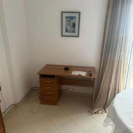 Nasios Sarandë